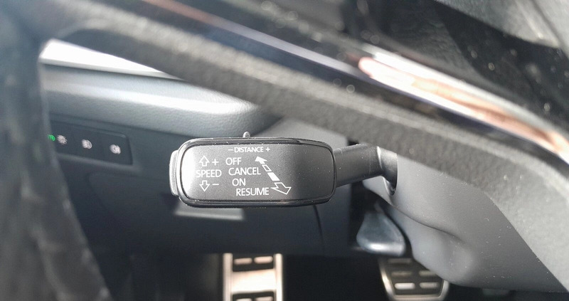 Skoda Octavia cena 119700 przebieg: 42596, rok produkcji 2021 z Gliwice małe 277